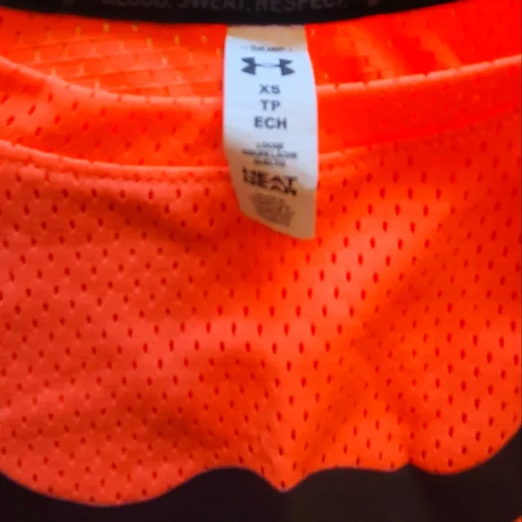 Project rock mesh tank - Picture 3 of 3